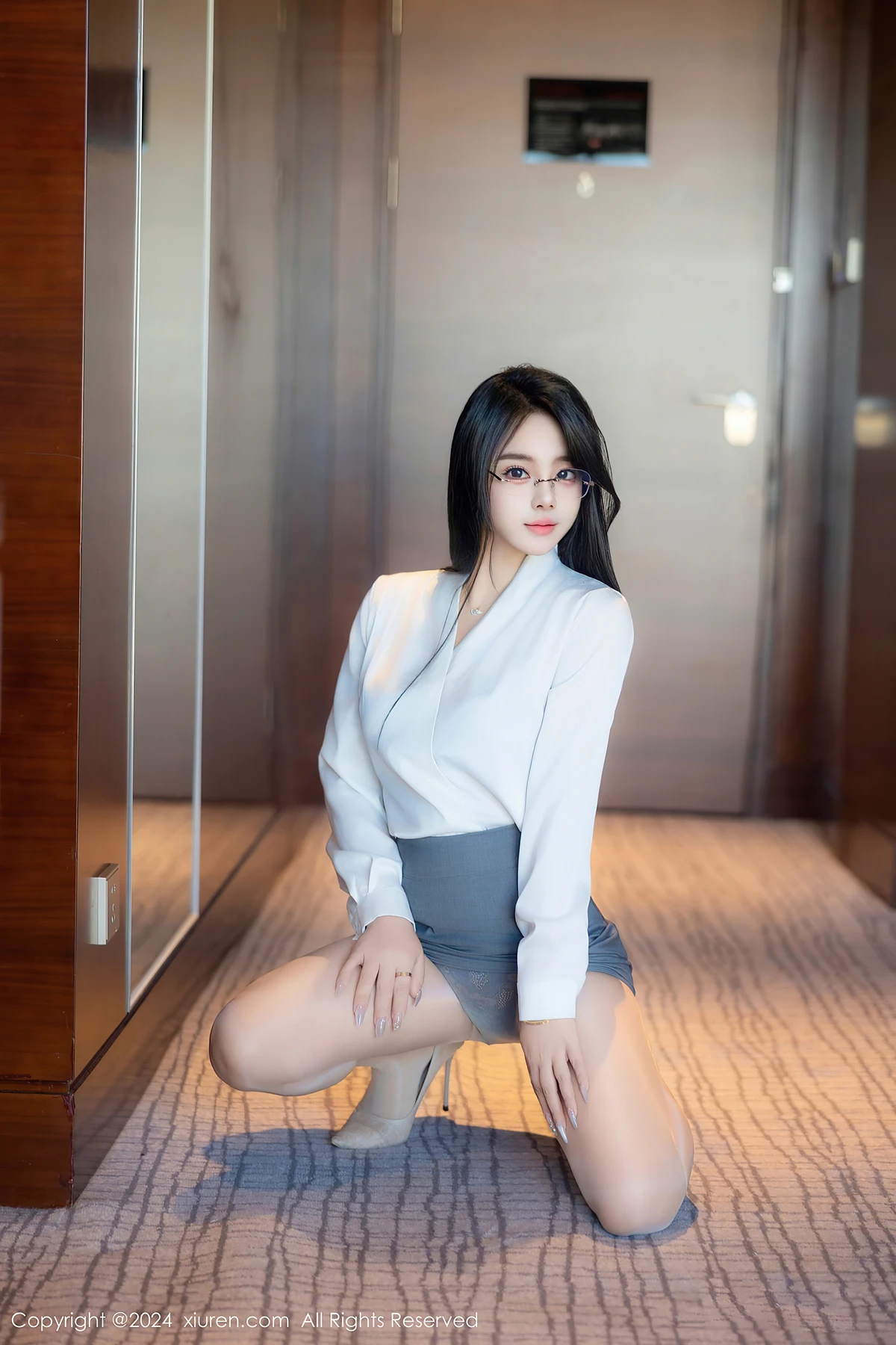 XiuRen秀人网 No.8989 麦田Maitian