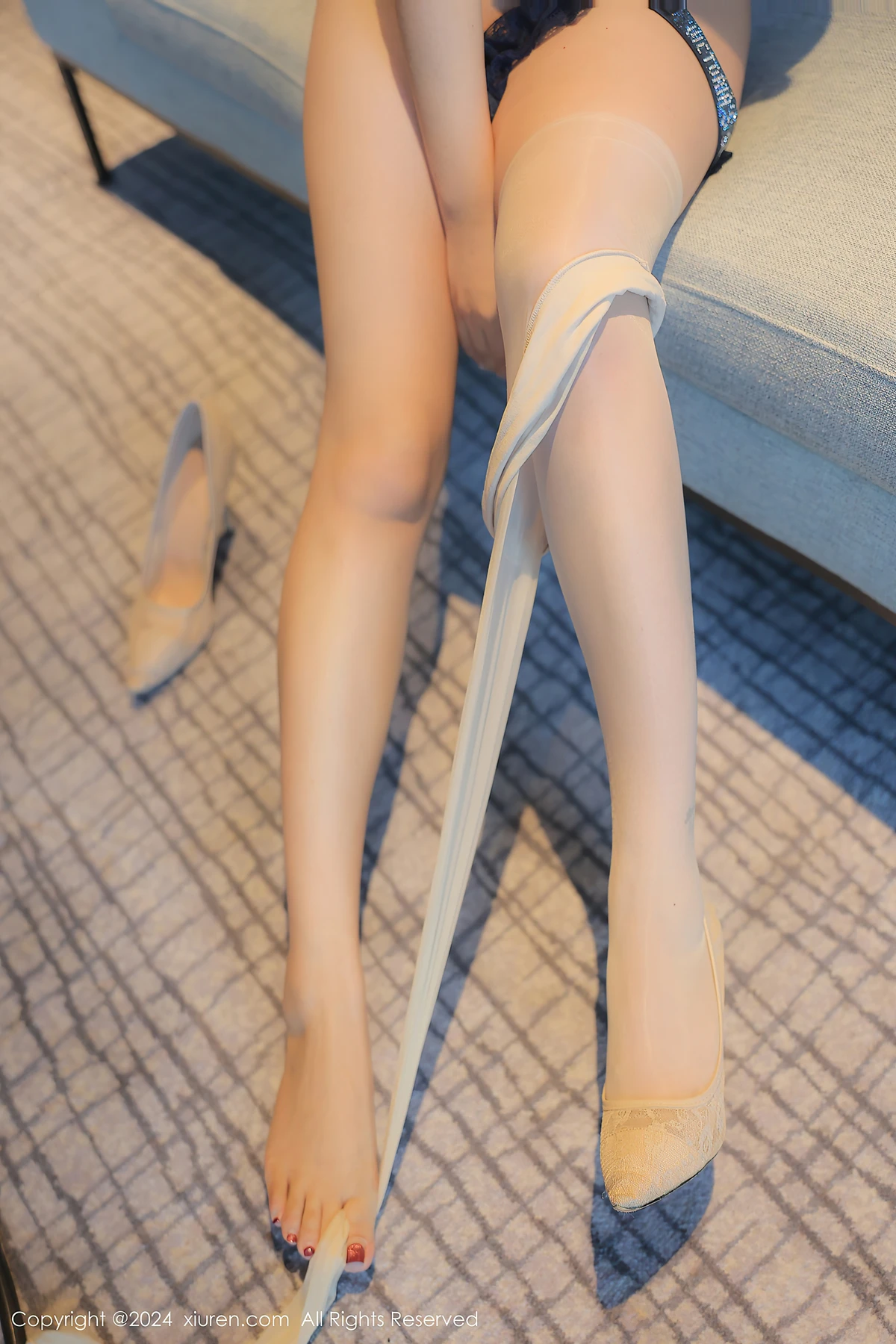 XiuRen秀人网 No.8989 麦田Maitian
