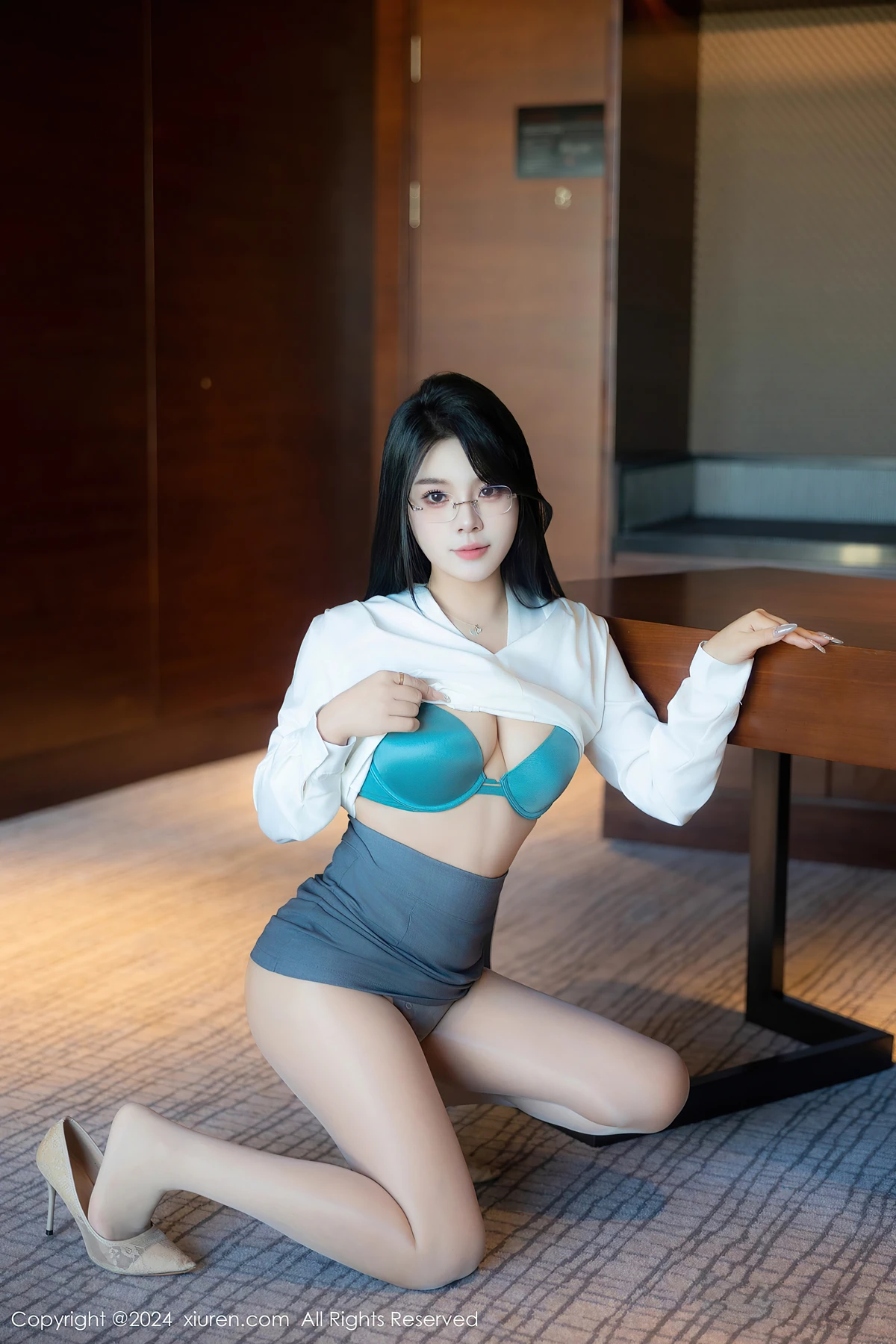 XiuRen秀人网 No.8989 麦田Maitian